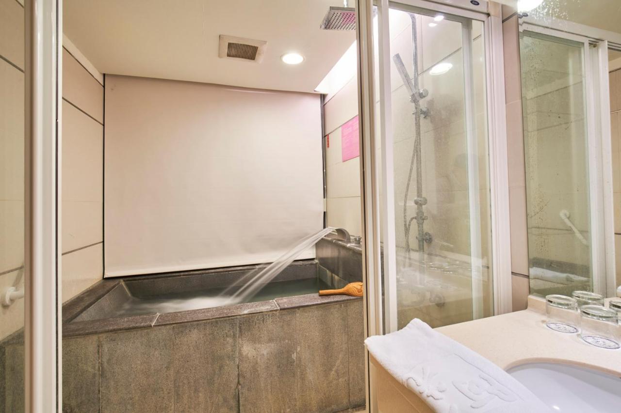 A-San Hot-Spring Hotel Jiaoxi Esterno foto